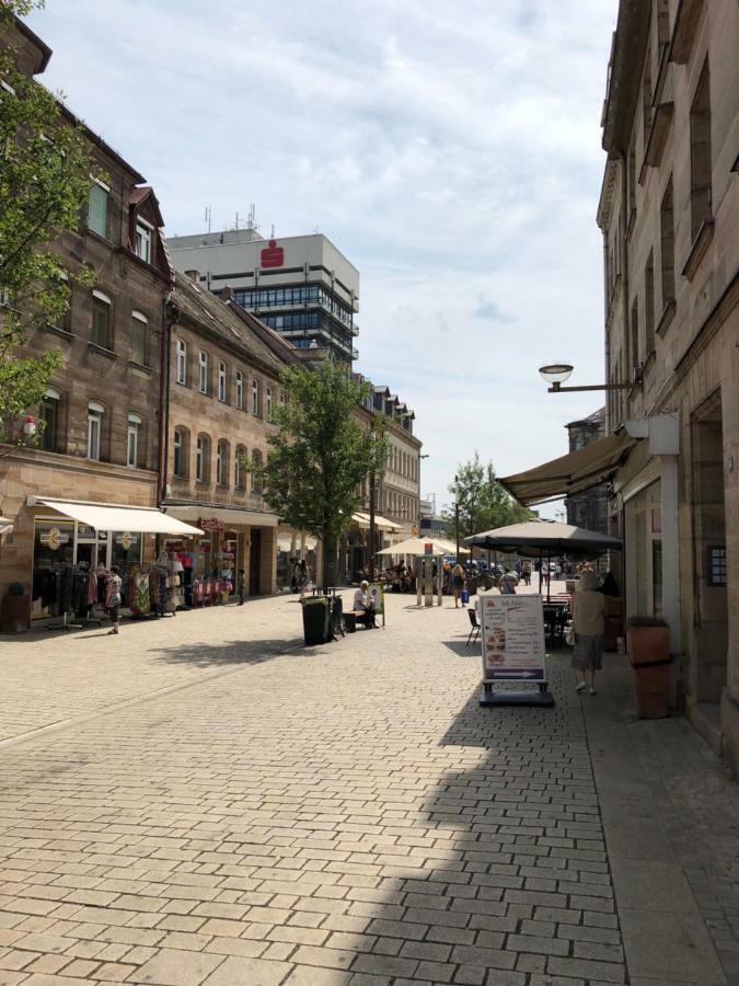 Downtown City - Privaterooms เฟือร์ท ภายนอก รูปภาพ